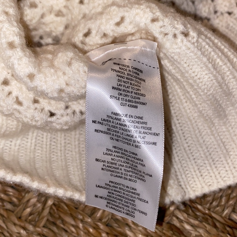 Joie Cashmere Blend Crochet/Woven l/s Sweater ivory sz Large - Picture 7 of 7